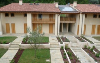 Serramenti in legno Euroclima 92 per le CasaClima di Bassano