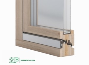 Plana92-serramento-in-legno-complanare-da-ambo-i-lati