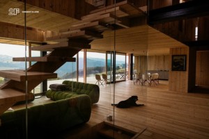 Serramenti-in-legno-2F-Villa-privata-Altopiano-di-Asiago-Roana-Vicenza 17