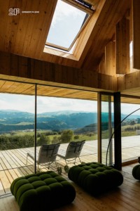 Serramenti-in-legno-2F-Villa-privata-Altopiano-di-Asiago-Roana-Vicenza 20