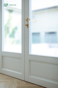 Villa liberty contemporanea - serramenti in legno laccato bianco - 14