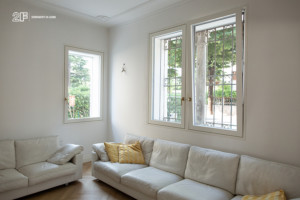 Villa liberty contemporanea - serramenti in legno laccato bianco 2F