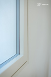 Villa liberty contemporanea - serramenti in legno laccato bianco - 21