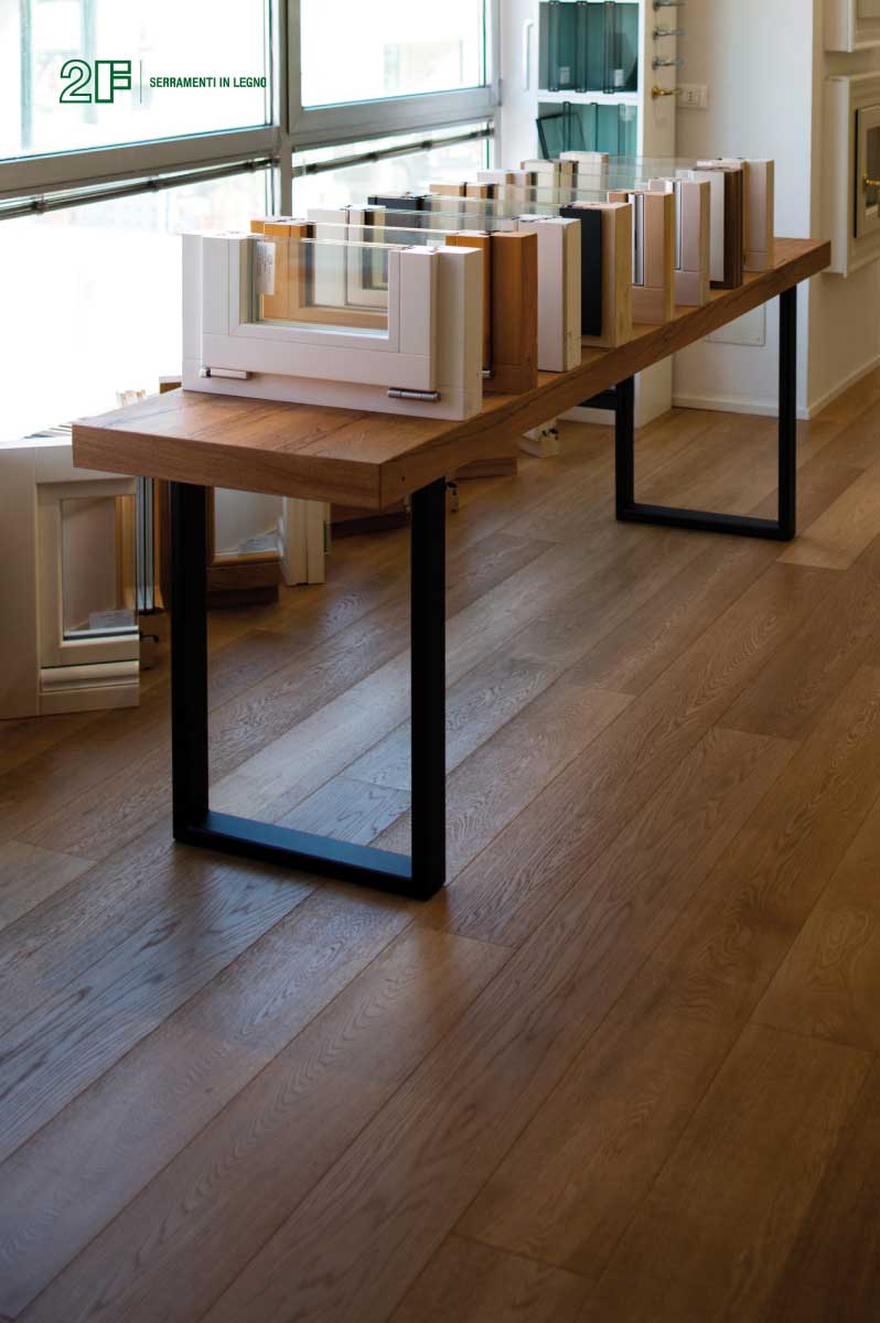 porte interne in legno, lo showroom