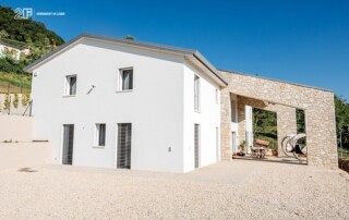 Serramenti legno-alluminio rasomuro 2F per una villa privata di Montecchio Maggiore (VI) - 7