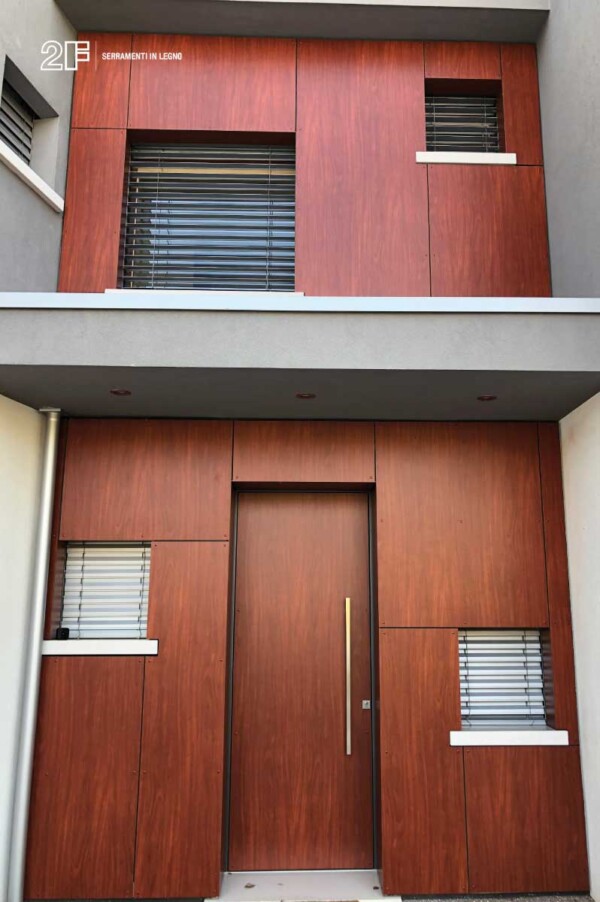Porte d'ingresso in legno 2F - Come scegliere il modello giusto per la propria casa? - 2